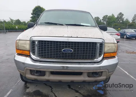 2000 Ford Excursion Limited from USA, damaged, VIN 1FMNU43S3YEB61127